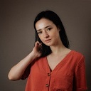 Александра Лесных
